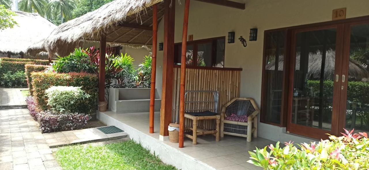 Mama Bella'S Retreat Bed & Breakfast Senggigi Bagian luar foto